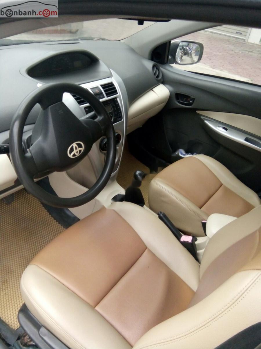 Toyota Vios 1.5 MT 2010 - Cần bán Toyota Vios 1.5 MT sản xuất 2010, màu bạc  