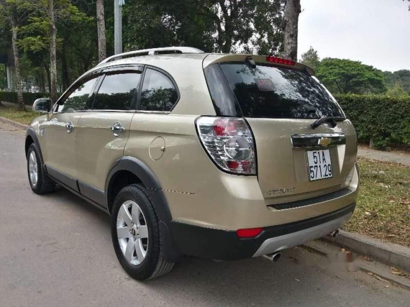 Chevrolet Captiva   2009 - Cửa hàng vải 379 cần bán xe captiva đang sử dụng, xe còn rất mới