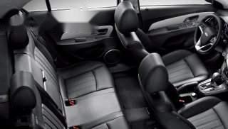 Chevrolet Cruze   2015 - Bán xe Chevrolet Cruze đời 2015, màu trắng, bảo dưỡng đúng định kì