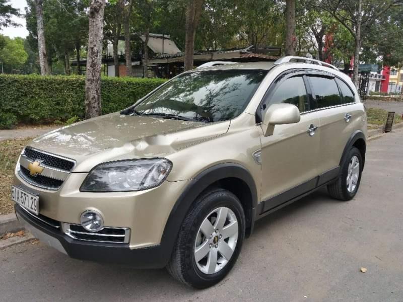 Chevrolet Captiva   2009 - Cửa hàng vải 379 cần bán xe captiva đang sử dụng, xe còn rất mới