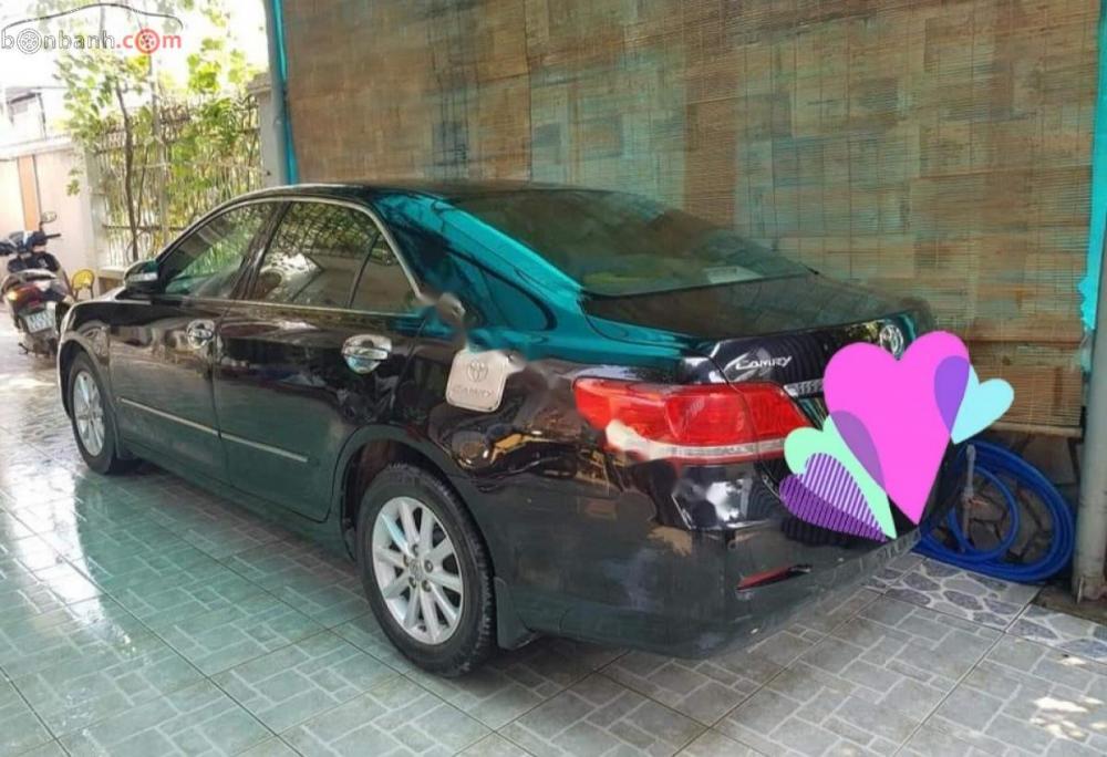 Toyota Camry 2011 - Bán xe Toyota Camry năm sản xuất 2011, màu đen chính chủ 