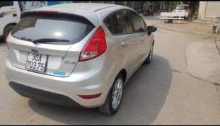 Ford Fiesta 2015 - Bán Ford Fiesta đời 2015, màu bạc, nhập khẩu số tự động giá cạnh tranh