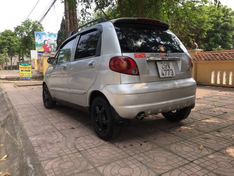 Daewoo Matiz SE 2004 - Cần bán xe Daewoo Matiz SE 2004, màu bạc