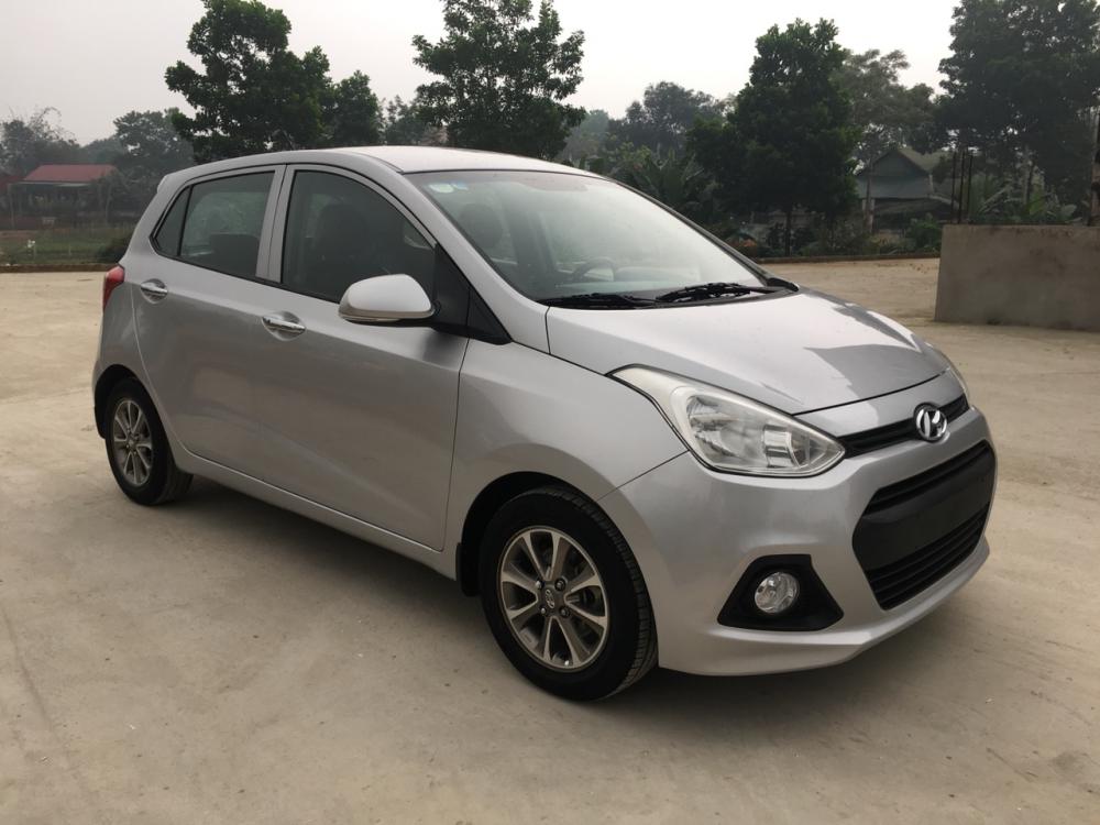 Hyundai Grand i10 2014 - Cần bán Hyundai Grand i10 đời 2014, màu bạc, xe nhập