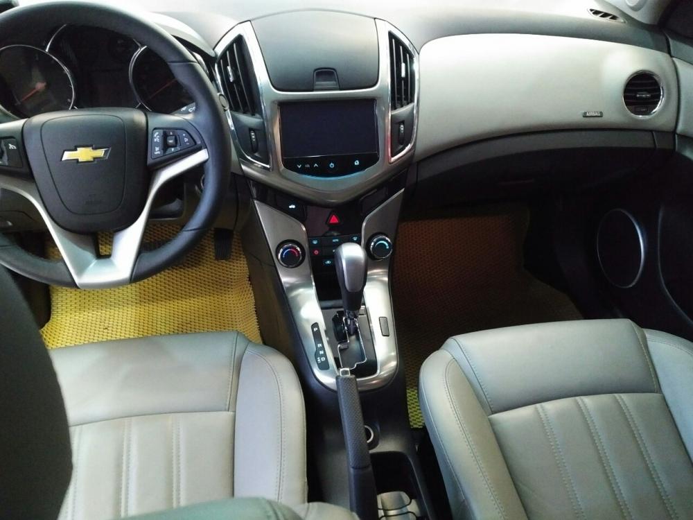 Chevrolet Cruze LTZ 2016 - Cruze LTZ 2016 số tự động, màu ghi vàng