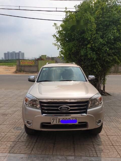 Ford Everest   2012 - Bán xe Everest sản xuất năm 2012, xe 1 đời chủ chưa qua sang tên