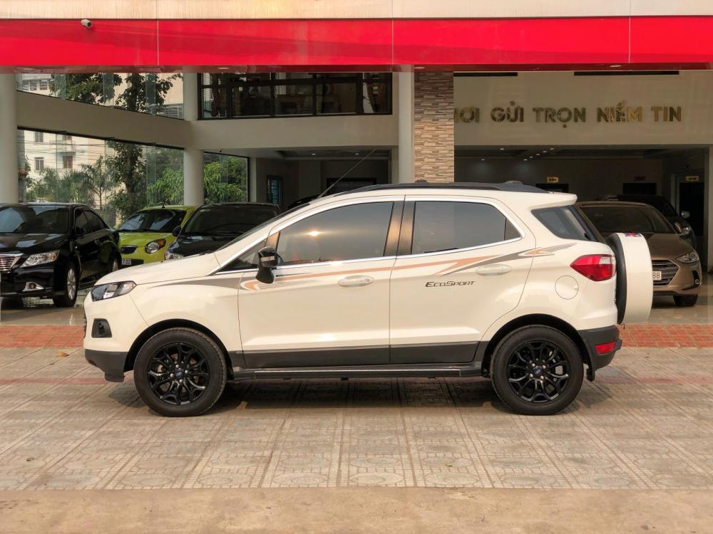 Ford EcoSport Titanium Black Edition 2018 - Mua EcoSport lướt tiết kiệm 200 triệu