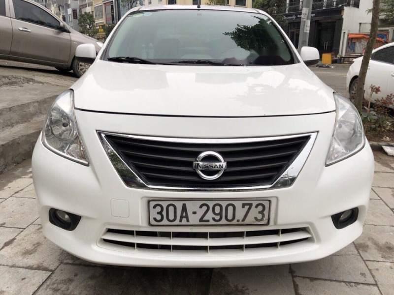 Nissan Sunny VX 2014 - Cần bán gấp Nissan Sunny VX đời 2014, màu trắng, nhập khẩu