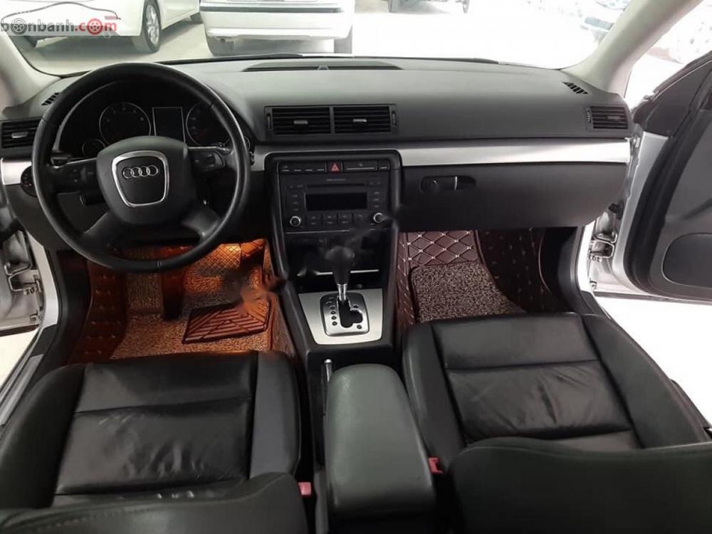 Audi A4 2008 - Bán xe Audi A4 năm 2008, màu trắng, nhập khẩu nguyên chiếc, giá tốt