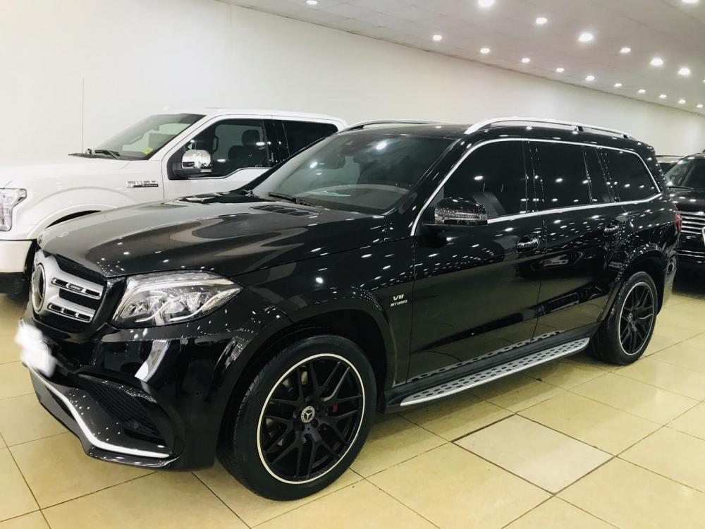 Mercedes-Benz GLS 400 4matic 2017 - Bán Mercedes GLS 400 đã lên fom GLS 63, màu đen, sản xuất và đăng ký 2017, biển Hà Nội