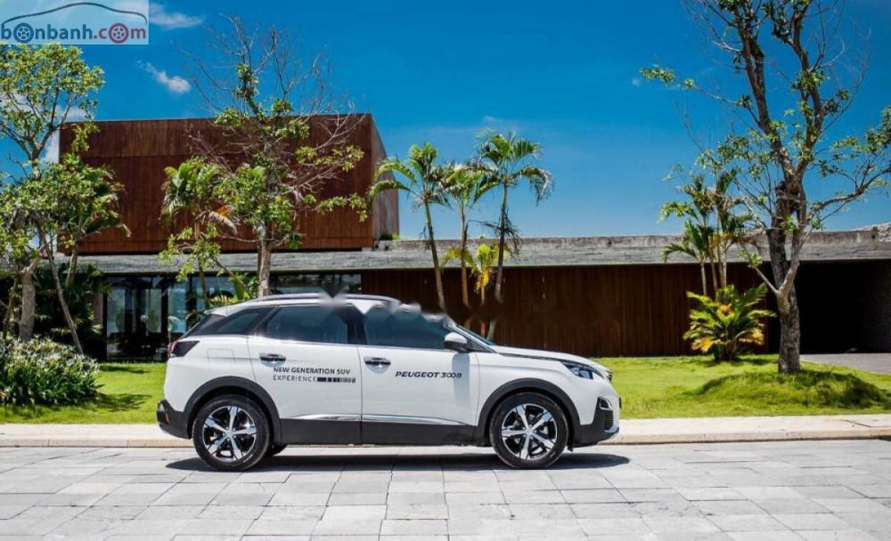 Peugeot 3008 1.6 AT 2019 - Bán Peugeot 3008 1.6 AT đời 2019, màu trắng, mới 100%