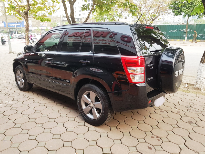 Suzuki Vitara AT 2011 - Bán Suzuki Vitara AT sản xuất năm 2011, màu đen, nhập khẩu