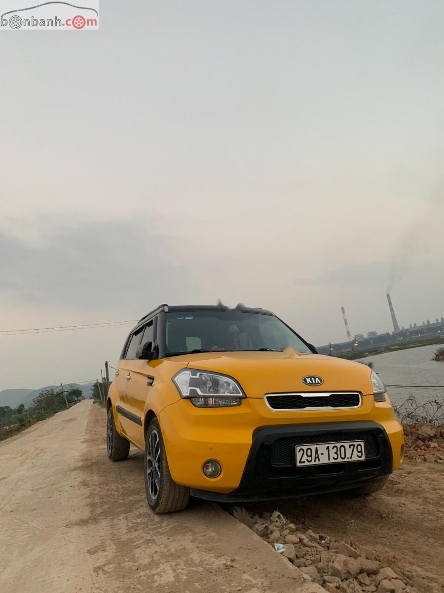 Kia Soul  AT 2011 - Bán xe Kia Soul đời 2011, màu vàng, nhập khẩu số tự động 