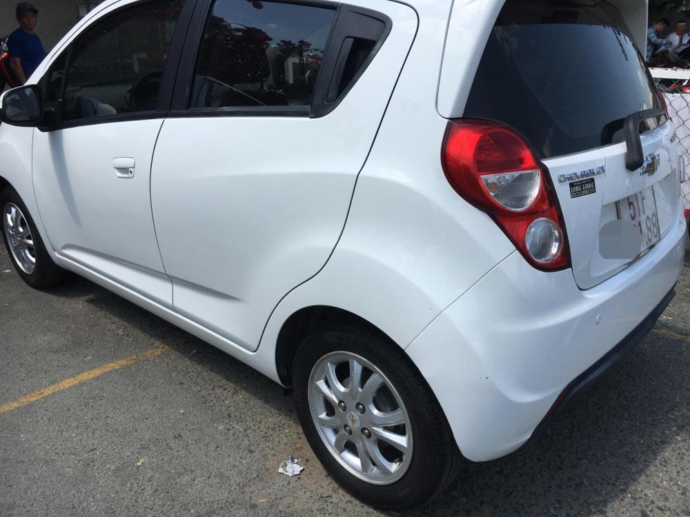 Chevrolet Spark LTZ 2014 - Cần bán lại xe Chevrolet Spark LTZ, số tự động 2014, giá cực tốt, BS TP đẹp