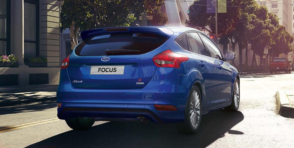Ford Focus Trend 2019 - Bán xe Focus đủ màu tại Ford Vinh Nghệ An - L/H 0971697666 để nhận khuyến mãi
