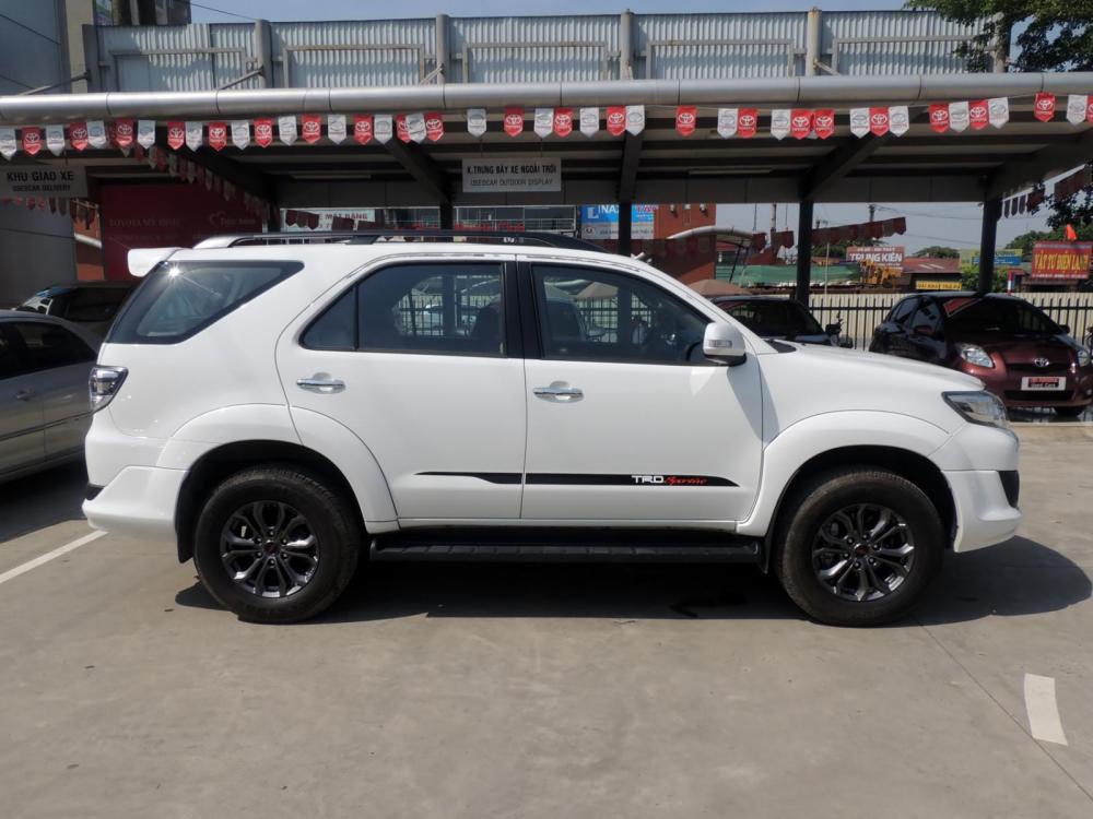 Toyota Fortuner Sportivo 2014 - Bán Toyota Fortuner Sportivo năm 2014, màu trắng