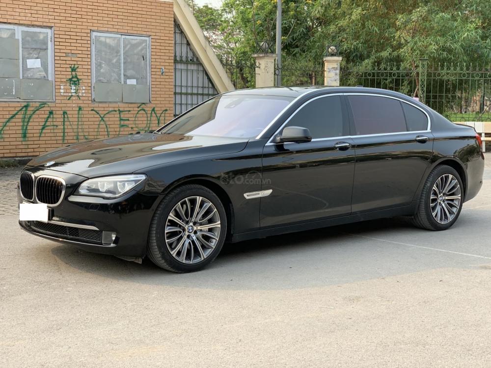 BMW 7 Series 750Li 2010 - Bán xe BMW 750Li sản xuất năm 2010, màu đen, xe nhập