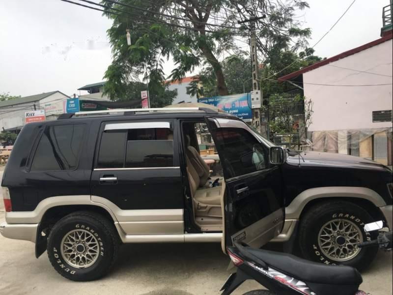 Isuzu Trooper 2002 - Cần bán lại xe Isuzu Trooper năm sản xuất 2002, màu đen, xe nhập, giá 130tr