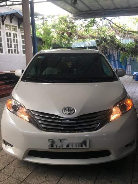 Toyota Sienna  Limited   2011 - Bán Toyota Sienna Limited 2011, màu trắng, nhập khẩu, số tự động 