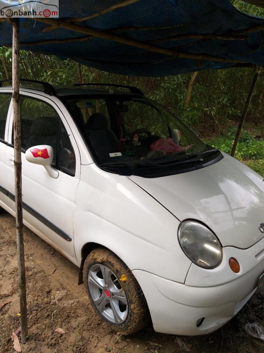 Daewoo Matiz S 0.8 MT 2004 - Càn bán xe Daewoo Matiz màu trắng, số sàn, sx năm 2004, xe nguyên bản, gầm bệ chắc chắn