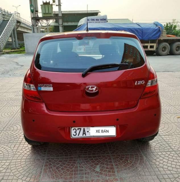 Hyundai i20 2011 - Cần bán xe Hyundai i20 năm sản xuất 2011, màu đỏ, nhập khẩu nguyên chiếc, số tự động