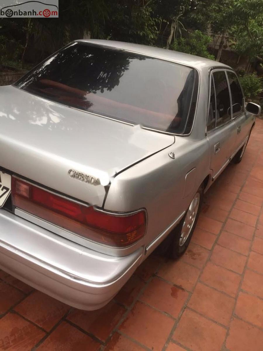 Toyota Cressida GL 2.4 1994 - Gia đình tôi cần bán 1 xe Toyota Cressida màu bạc, tên tư nhân, máy nổ êm