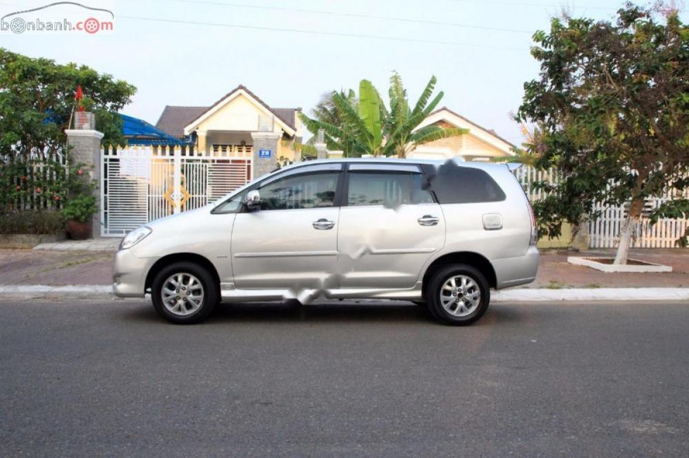 Toyota Innova 2.0G 2007 - Gia đình bán Toyota Innova 2.0G đời 2007