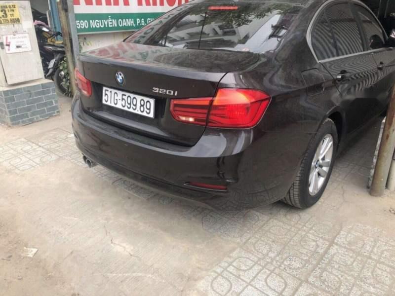 BMW 3 Series   320I  2017 - Bán BMW 320I Sx 2017, đi 4.700km