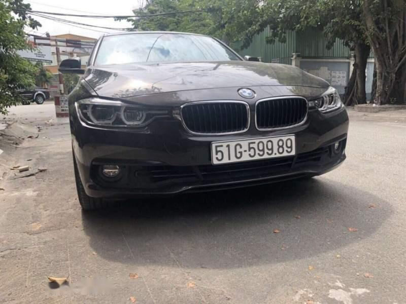 BMW 3 Series   320I  2017 - Bán BMW 320I Sx 2017, đi 4.700km