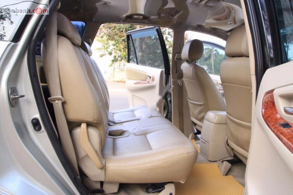 Toyota Innova 2.0G 2007 - Gia đình bán Toyota Innova 2.0G đời 2007