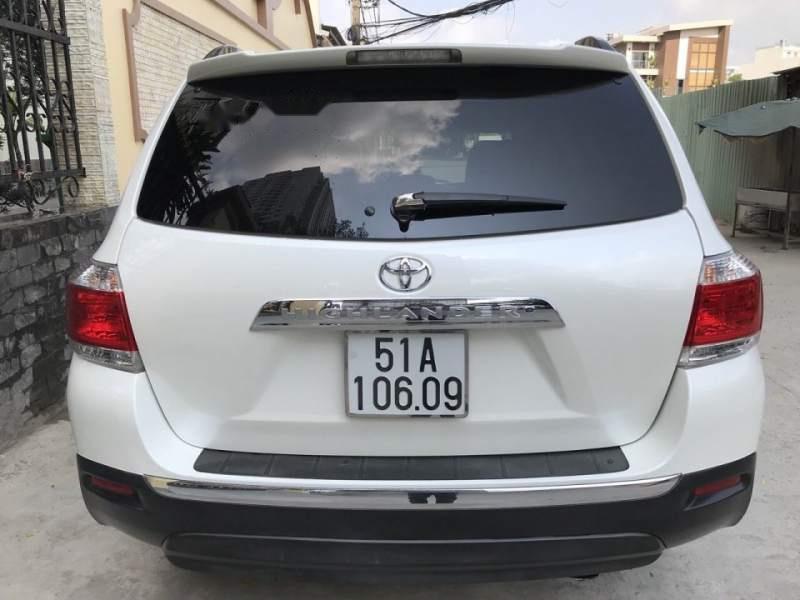 Toyota Highlander  SE  2011 - Cần bán xe Toyota Highlander SE sản xuất 2011, màu trắng, xe nhập