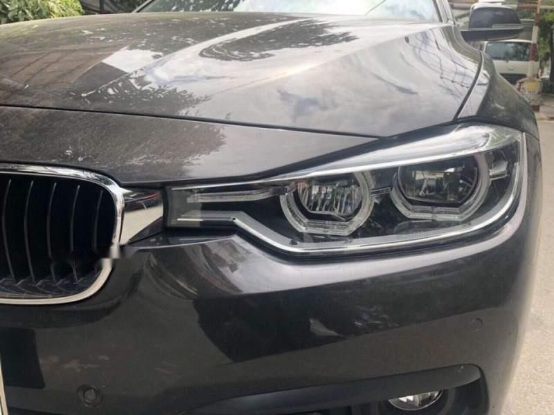 BMW 3 Series   320I  2017 - Bán BMW 320I Sx 2017, đi 4.700km