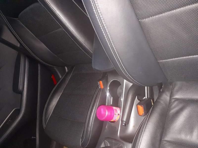 Kia K3 MT 2014 - Bán Kia K3 MT 2014, màu trắng giá cạnh tranh