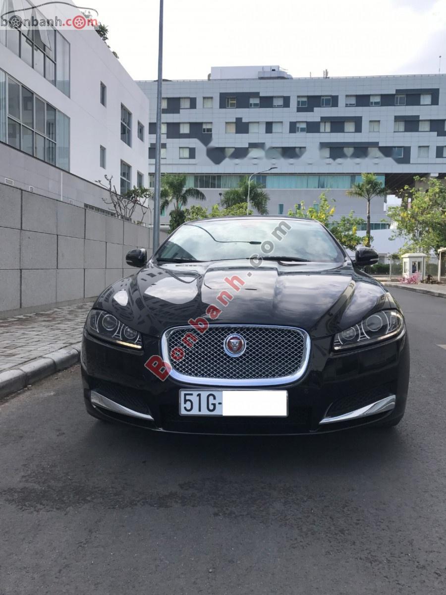 Jaguar XF 2015 - Bán Jaguar XF đời 2015, màu đen, xe nhập, xe gia đình