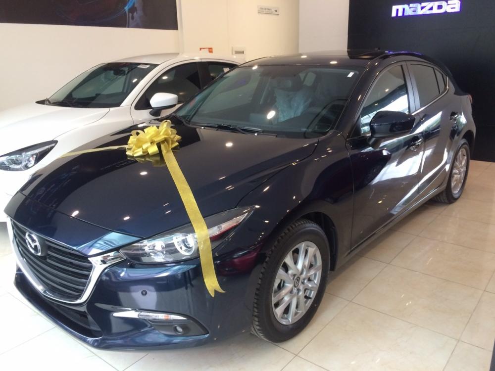 Mazda 3 2019 - Mazda Giải Phóng xả hàng MD3 FL 2019 trưng bày giá cực sốc, hỗ trợ trả góp lên tới 90%