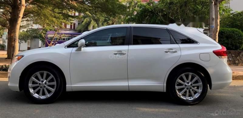 Toyota Venza 2009 - Bán Toyota Venza đời 2009, màu trắng, nhập khẩu xe gia đình, 708 triệu