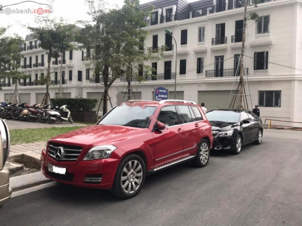 Mercedes-Benz GLK Class  300 4Matic 2011 - Bán Mercedes GLK300 4Matic sản xuất 2011, màu đỏ, chính chủ  