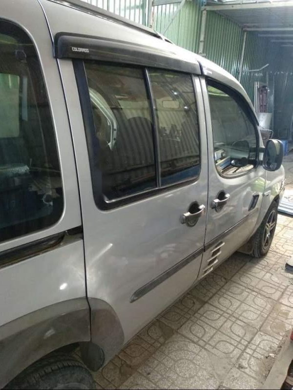 Fiat Doblo 2003 - Cần bán gấp Fiat Doblo 2003, màu bạc, nhập khẩu nguyên chiếc chính chủ