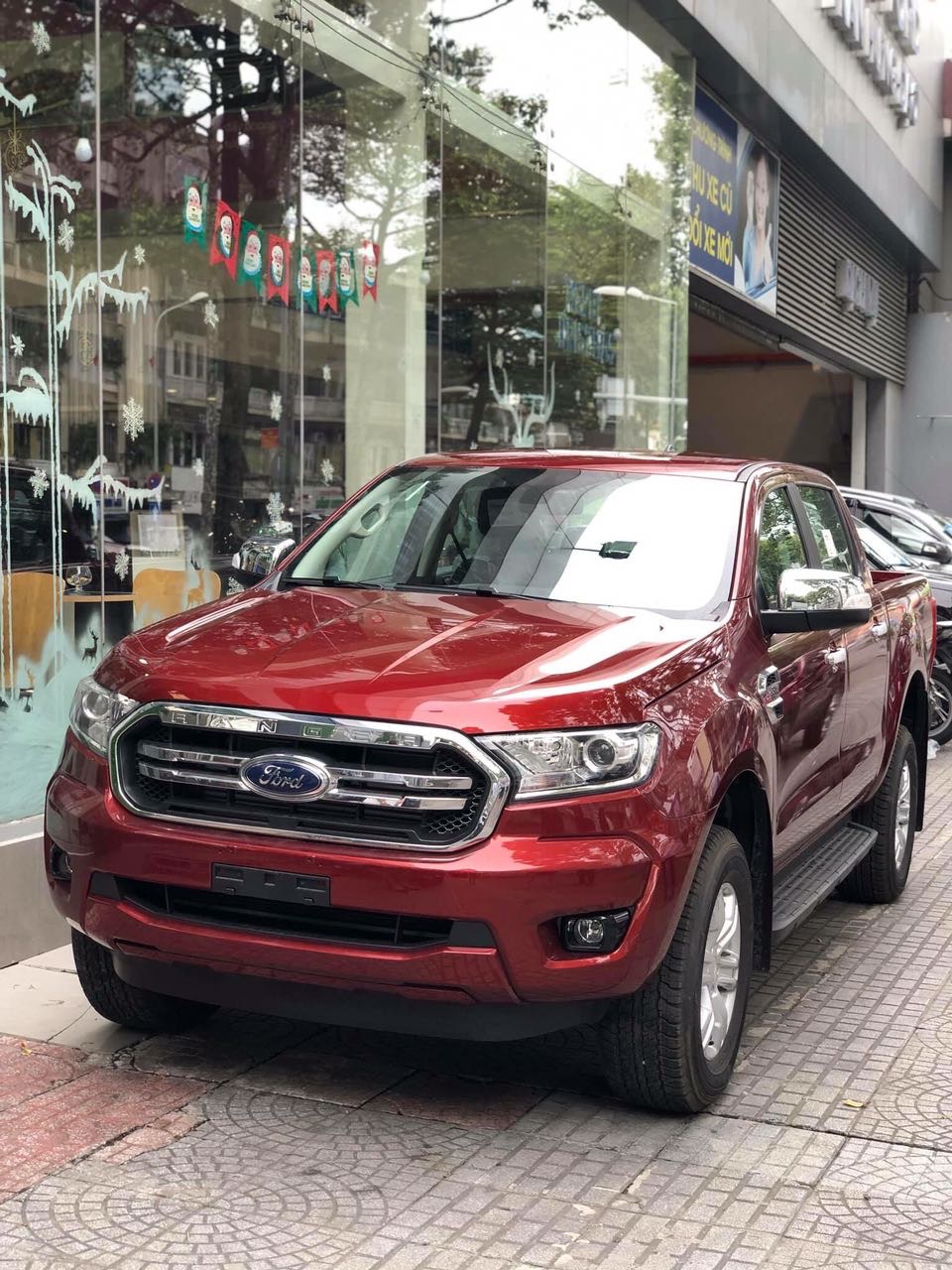 Ford Ranger Wildtrak 2.0 4x2 Turbo 2020 - Giảm giá tiền mặt lên đến 80tr mua Xe Ford Ranger Wildtrak 2.0 4x2 nhập khẩu.