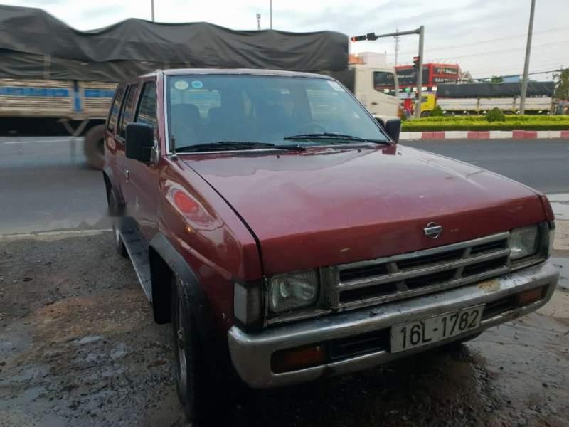 Nissan Pathfinder   1995 - Bán Nissan Pathfinder sản xuất 1995, màu đỏ, xe nhập, 30tr