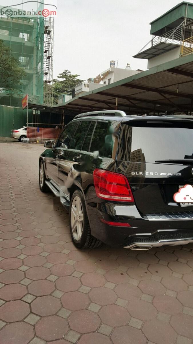 Mercedes-Benz GLK Class GLK250 4Matic 2014 - Cần bán gấp Mercedes GLK250 4Matic năm sản xuất 2014, màu đen