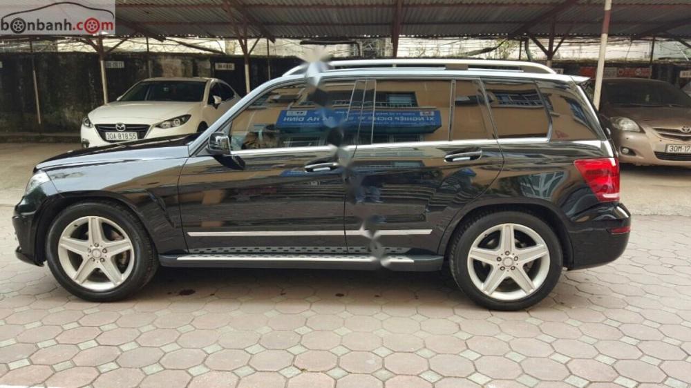 Mercedes-Benz GLK Class GLK250 4Matic 2014 - Cần bán gấp Mercedes GLK250 4Matic năm sản xuất 2014, màu đen