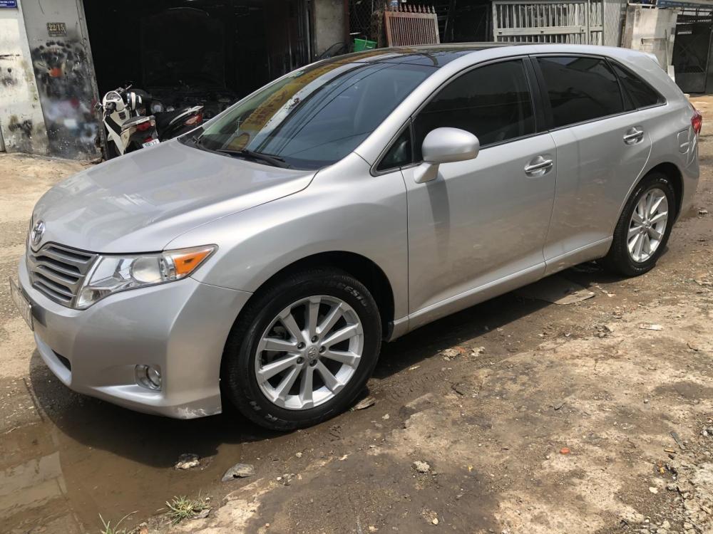 Toyota Venza XLS 2009 - Bán Toyota Venza bản đủ SX 2009, màu bạc, xe nhập