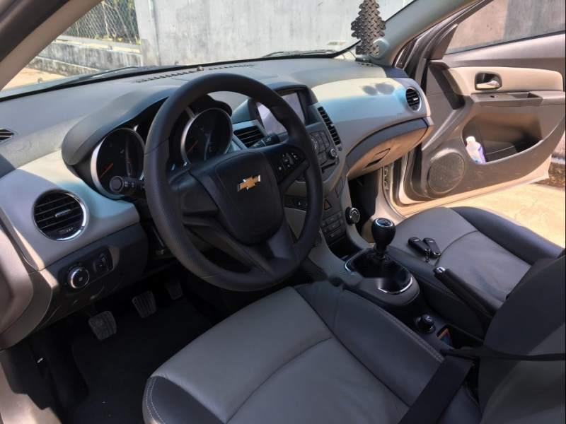 Chevrolet Cruze   LS  2014 - Bán lại chiếc Chevrolet Cruze LS sản xuất 2014, đăng kí tháng 2 năm 2015