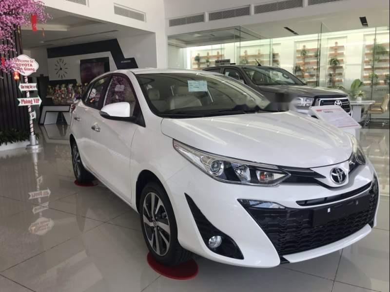 Toyota Yaris   1.5CVT  2019 - Bán ô tô Toyota Yaris 1.5CVT năm sản xuất 2019, màu trắng, nhập khẩu