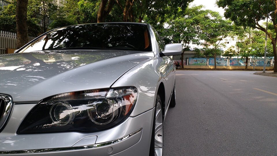 BMW 7 Series 750Li 2007 - Bán ô tô BMW 7 Series năm 2007, màu bạc, 628 triệu nhập khẩu