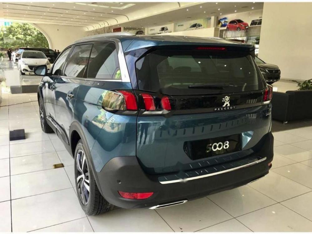Peugeot 5008 1.6 AT 2019 - Cần bán xe Peugeot 5008 1.6 AT đời 2019, màu xanh lam