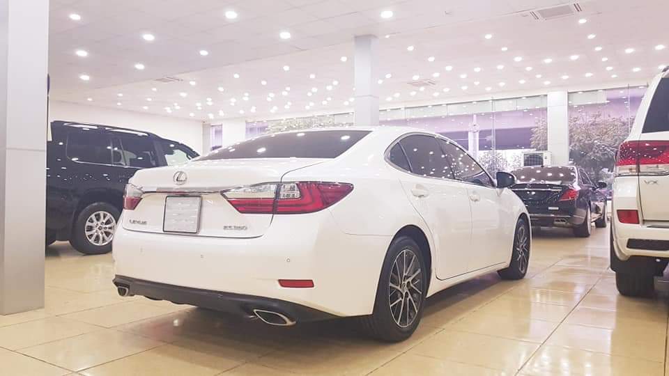 Lexus ES 350 2015 - Cần bán Lexus ES 350 đời 2016, màu trắng, nhập khẩu nguyên chiếc