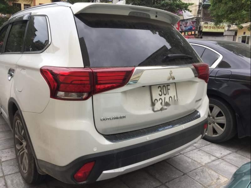 Mitsubishi Outlander Sport   2.0 Pre   2018 - Bán Mitsubishi Outlander Sport 2.0 Pre năm 2018, đăng ký T9/2018