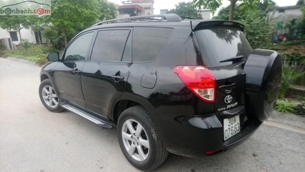 Toyota RAV4 Limited 2.4 FWD 2007 - Bán Toyota RAV4 Limited 2.4 FWD sản xuất 2007, màu đen, nhập khẩu xe gia đình